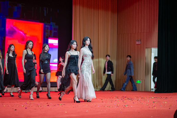 威廉希尔WilliamHill官方网站