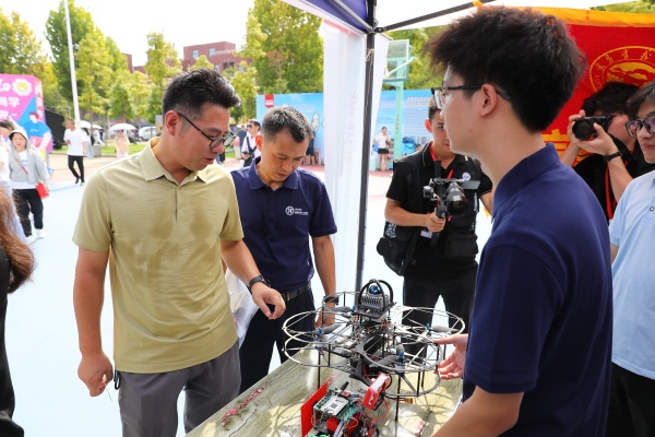 威廉希尔WilliamHill官方网站