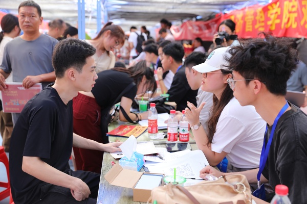 威廉希尔WilliamHill官方网站