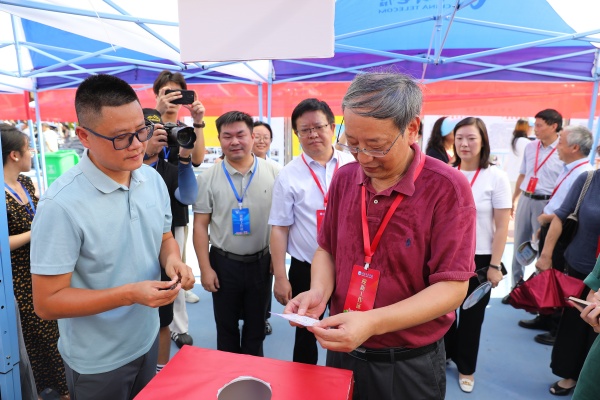 威廉希尔WilliamHill官方网站