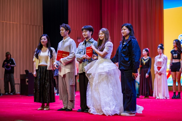 威廉希尔WilliamHill官方网站