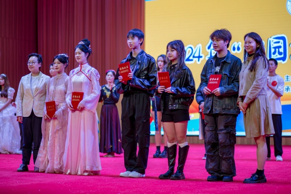 威廉希尔WilliamHill官方网站